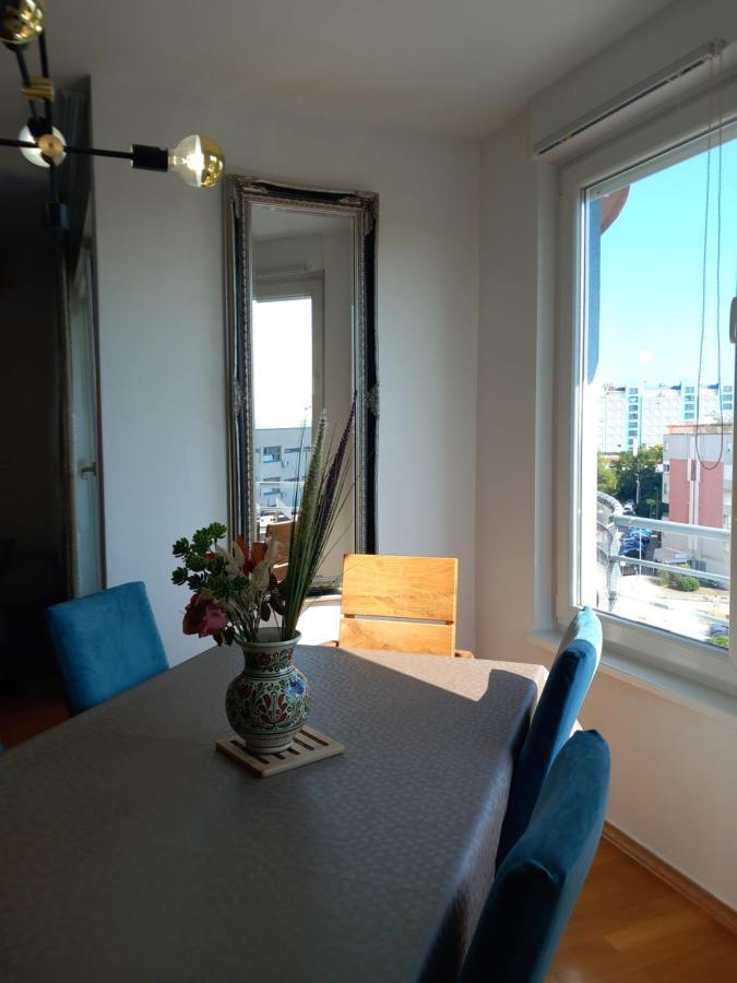 זאדאר Apartment Inna With Free Garage Parking מראה חיצוני תמונה