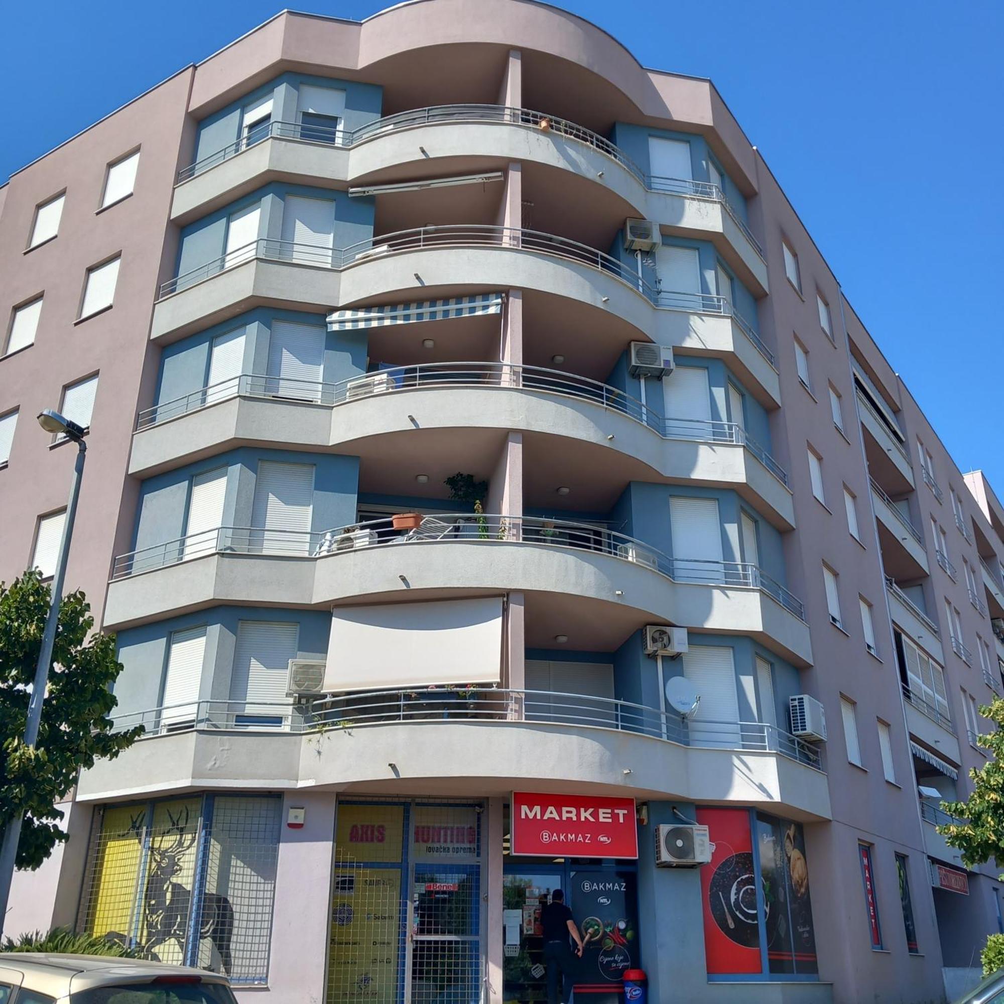 זאדאר Apartment Inna With Free Garage Parking מראה חיצוני תמונה